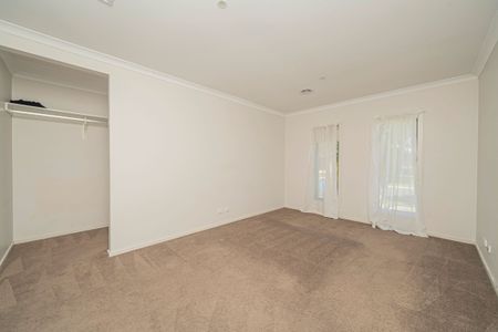 For Lease - Spacious Family Home in Clyde North - **new open time 22/11/2025 - Photo 4