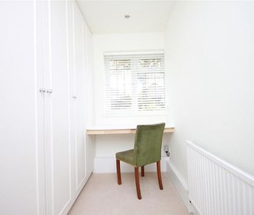 3 bedroom detached bungalow to rent - Photo 4