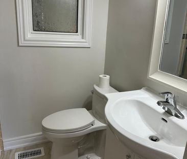 For Lease - 89 Bow Valley (Main) Drive, Toronto, Ontario - Photo 6