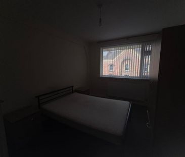 2 bedroom house to rent - Photo 2