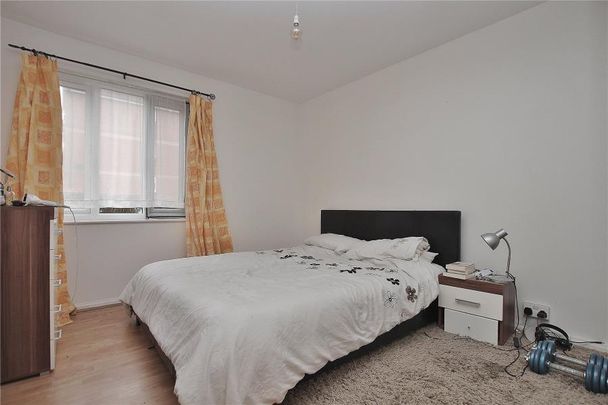 Alexandra Gardens, Woking, Surrey, GU21 - Photo 1