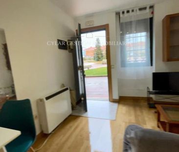 Piso de alquiler en Luis Sala Balust, Pizarrales - Photo 1