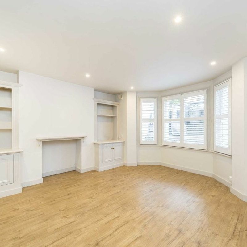 Fernlea Road - Photo 1