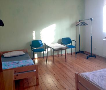 Dom wolnostojący, dla pracowników, parking - Zdjęcie 6