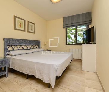 VACATION RENTAL! Discover this exclusive apartment in the prestigio... - Photo 5