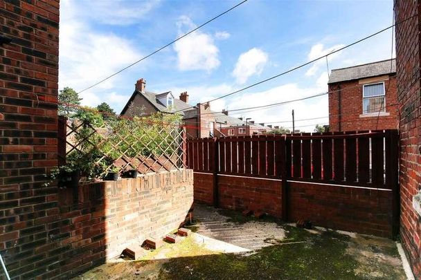 Deleval Terrace, Gosforth, NE3 - Photo 1