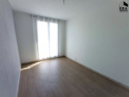 SALON DE PROVENCE - Appartement 3 pièces avec vue dégagée - Photo 2