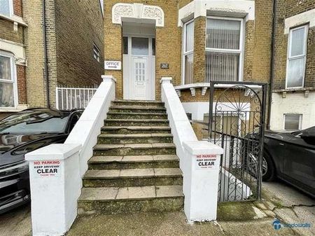 Romford Road, Forest Gate, E7 - Photo 5