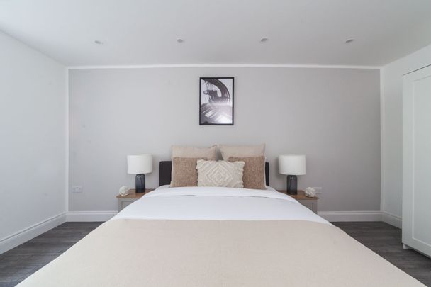 2 Bed Flat, Llanvanor Road, NW2 - Photo 1