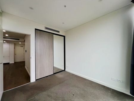 6 Kingsborough Wy, Sydney - Photo 3