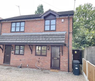 2 bedroom semi-detached house to rent - Photo 6