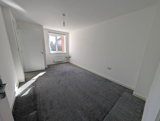 Hodgson Avenue, Leiston, IP16 - Photo 1