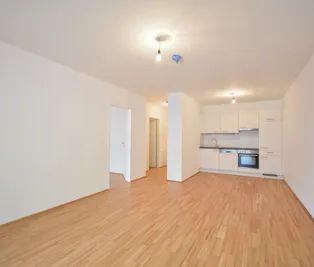 Wunderschöne 2-Zimmer-Wohnung mit Balkon und Loggia - Photo 2