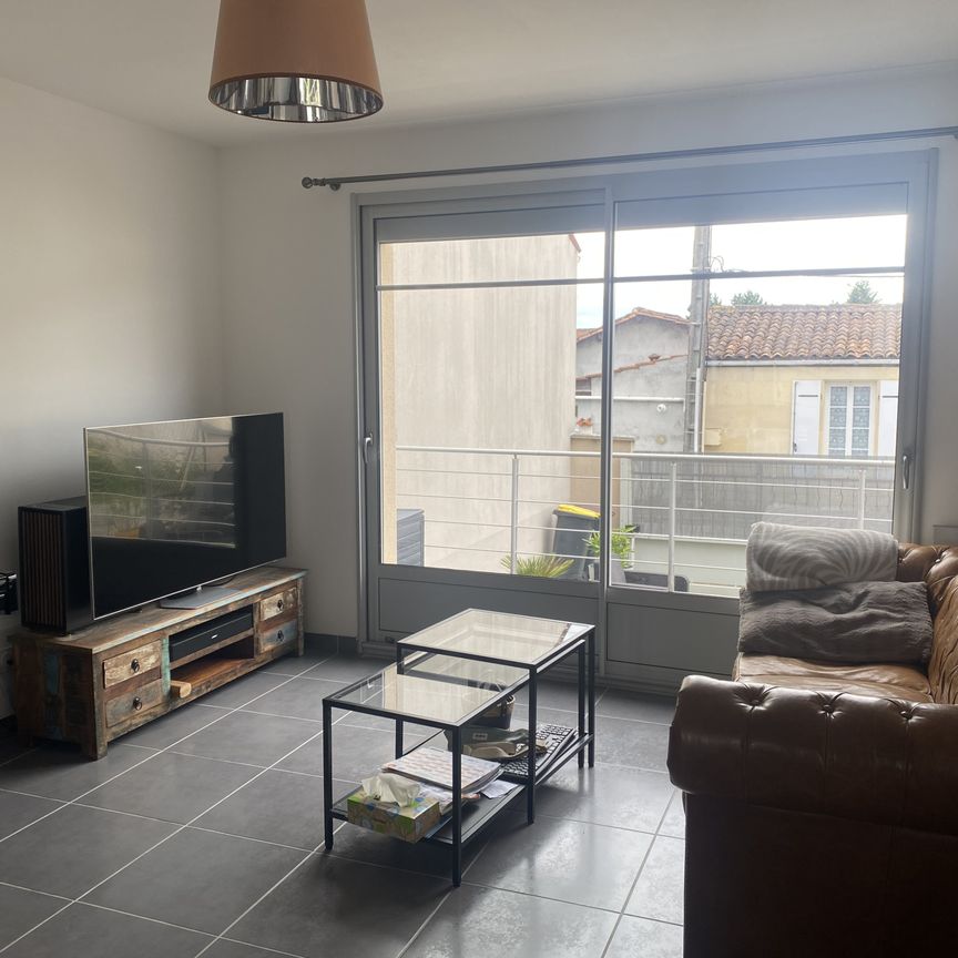 Location Maison 4 pièces 85m² COGNAC 16100 - Photo 1
