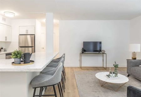 For Lease - 240 Markland Drive Unit# 408, Toronto, Ontario - Photo 3