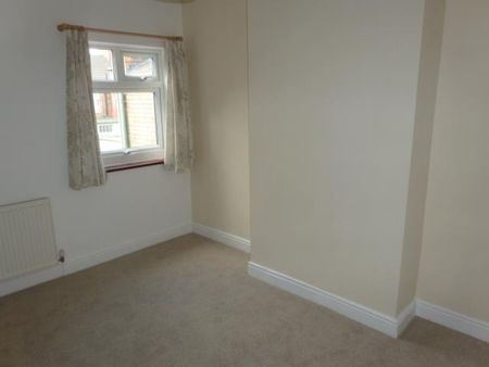 Burder Street - Photo 3