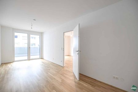 Ruhelage: 2-Zimmer Wohnung mit großer Loggia (1 Monat Mietfrei) - Photo 2