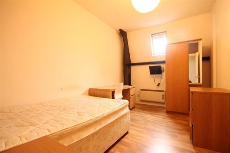 3 bedroom apartment to rent - Photo 3