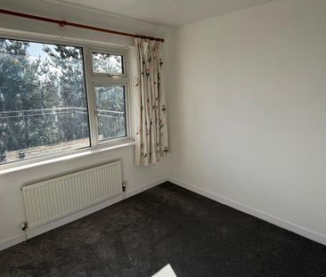 3 bedroom detached house to rent - Photo 3