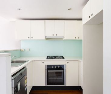 5 / 137-141 Regent Street - Photo 2