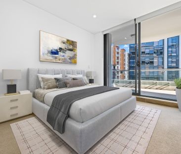 Fully Furnished Spacious 1 Bedroom Apartment in the Heart of Mascot - Photo 1