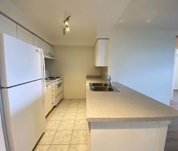 For Lease - 55 Strathaven Drive Unit# 1901, Mississauga, Ontario - Photo 3