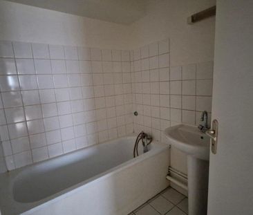 Location Appartement 2 pièces 43m² LE HAVRE 76600 - Photo 1