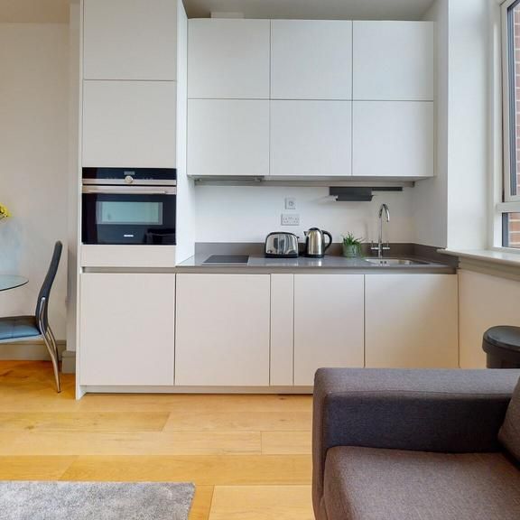 Studio to rent - Photo 1