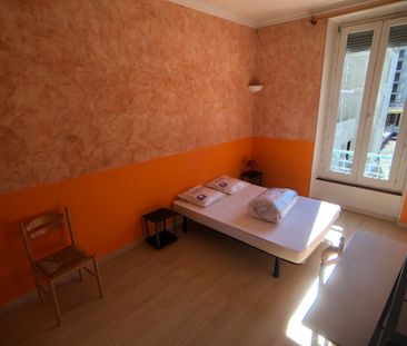 Location Appartement 3 pièces 54m² GRENOBLE 38000 - Photo 4