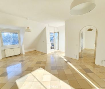 DACHGESCHOSS - TERRASSE MIT ca.7,45m² - GRÜNBLICK - SÜD-AUSRICHTUNG... - Foto 1
