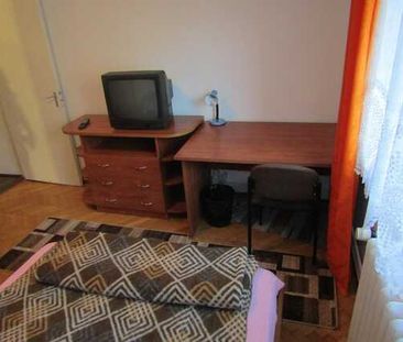 2 camere, 50 mp, decomandat, zona strazii G. Dima ,zorilor - Photo 4