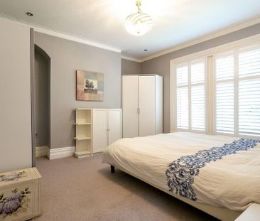 5 bedroom semi-detached house to rent - Photo 4