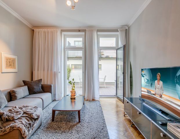 For rent: luxury apartment near Gärtnerplatz - Photo 1