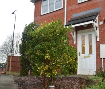 Two Bedroom Townhouse to let in Wigan Town Centre - Photo 6