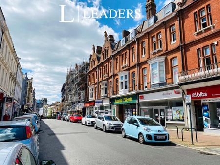 2 bedroom flat to rent - Photo 4