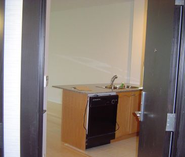 For Lease - 70 Absolute Avenue Unit# 1504, Mississauga, Ontario - Photo 5