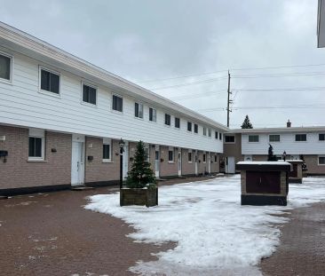 55 Hadley Circle #10 - Photo 3