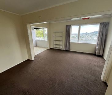 Want to live in a warm flat with amazing views? - Photo 2