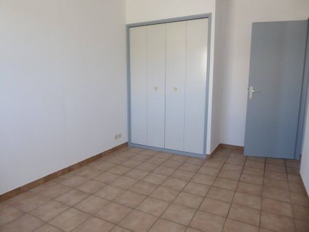 Location appartement 2 pièces 60 m² à Aubenas (07200) - Photo 4