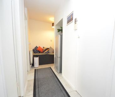 Studio to rent - Photo 6