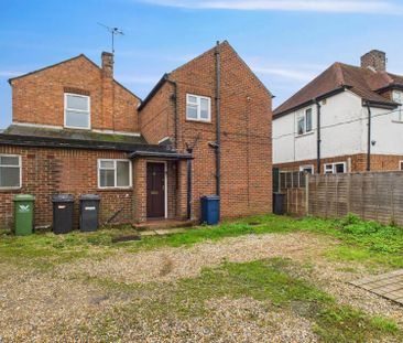 Heath End Road, Flackwell Heath, Buckinghamshire,HP10 - Photo 6