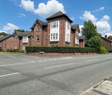 2 bedroom Apartment to let - Photo 2