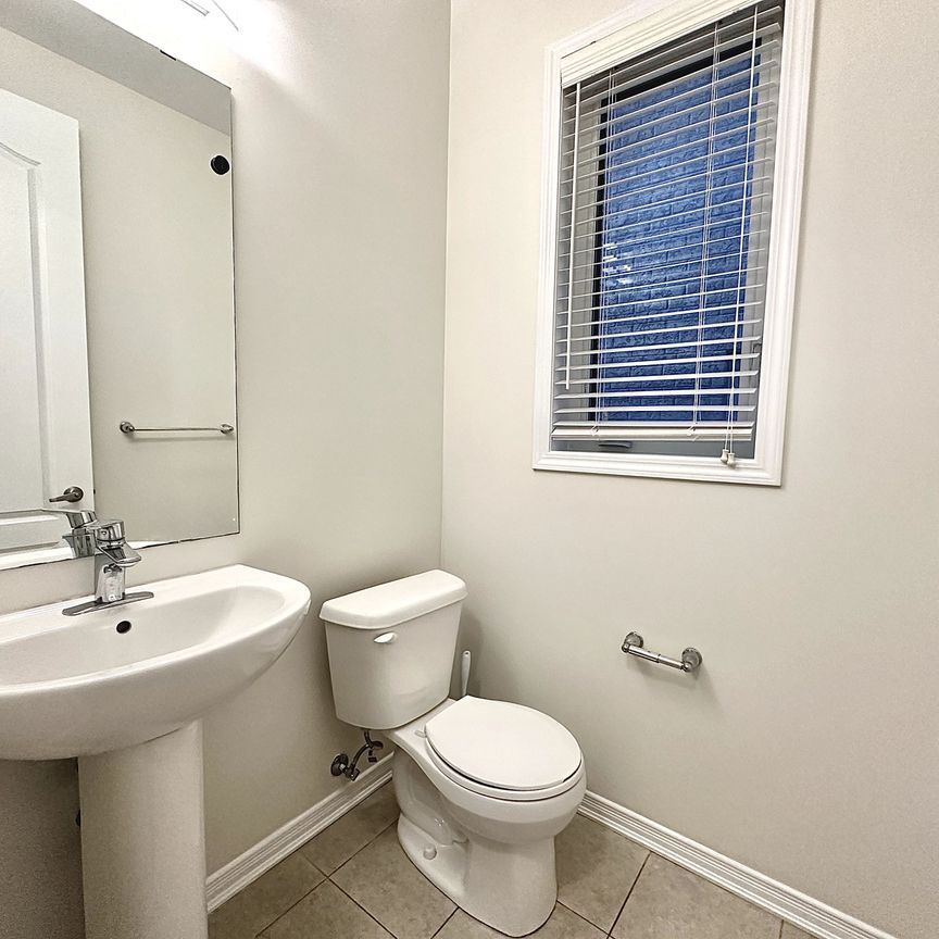 For Lease - 30 Sumac Drive, Haldimand, Ontario - Photo 1