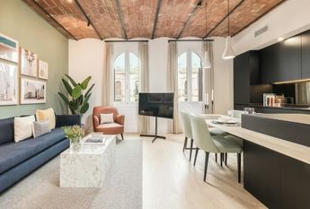 Carrer de la Marina, Barcelona, Catalonia 08018