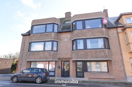 Ruim INSTAPKLAAR appartement te Oeselgem met 2 slaapkamers en GARAGE. - Foto 4