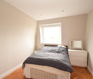 Richmond Road, East Twickenham - 2 bedrooms Property for lettings - Chasebuchanan - Photo 6