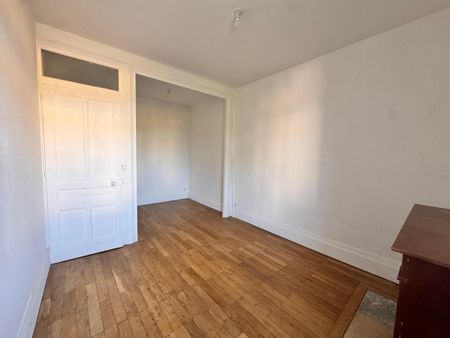 Location Appartement 3 pièces 53m² ECULLY 69130 - Photo 4