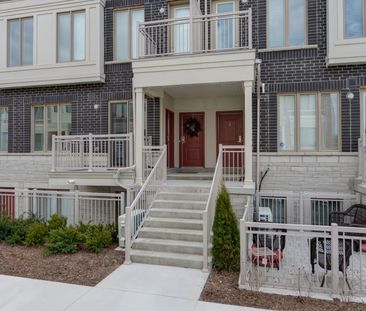 For Lease - 90 Eastwood Park Gardens Unit# 10-4, Toronto, Ontario - Photo 2