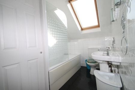 Hatchlands Road, RH1 - Photo 5