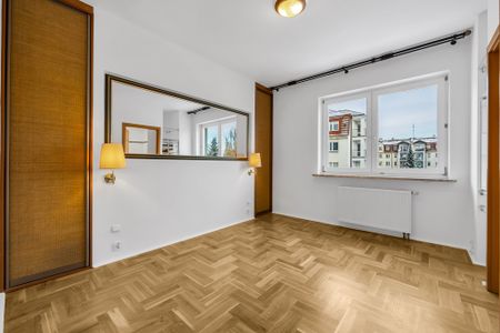 Przestronny, klimatyczny apartament na Ursynowie - Zdjęcie 4
